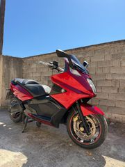 Gilera GP 800 2009