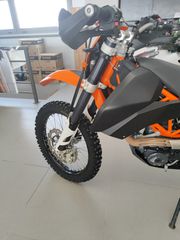 KTM 690 Enduro 2008-thumb-10