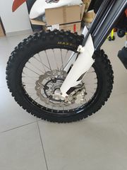 KTM 690 Enduro 2008-thumb-11
