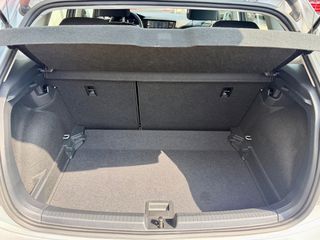Volkswagen Polo 2024-thumb-9
