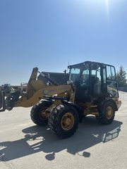Φορτωτάκι CAT 2015 907 H2-thumb-3