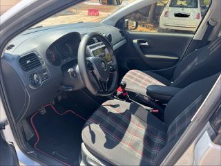 Volkswagen Polo 2014-thumb-10