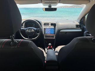 Volkswagen Polo 2014-thumb-17