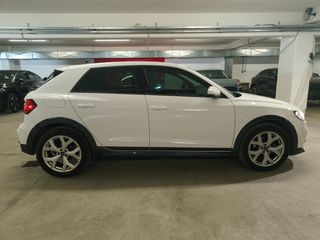 Audi A1 2021 CITYCARVER 1.5 TSI 150 HP-thumb-4