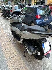 Honda PCX 125 2024-thumb-1