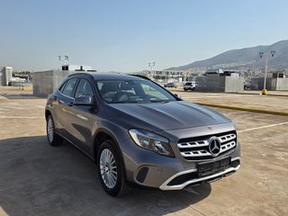 Mercedes-Benz GLA 180 2017 ΑΠΟ ΜΕΓΑΛΟ SERVICE-thumb-2