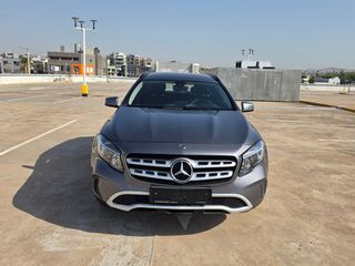 Mercedes-Benz GLA 180 2017 ΑΠΟ ΜΕΓΑΛΟ SERVICE-thumb-3