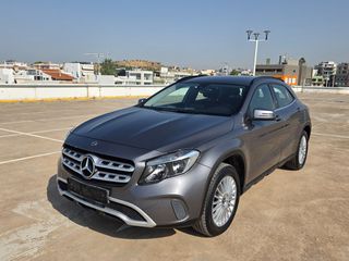 Mercedes-Benz GLA 180 2017 ΑΠΟ ΜΕΓΑΛΟ SERVICE-thumb-5