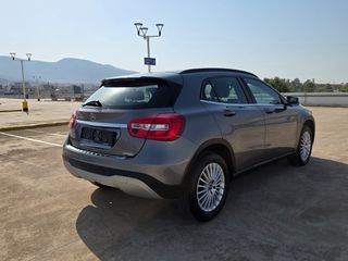 Mercedes-Benz GLA 180 2017 ΑΠΟ ΜΕΓΑΛΟ SERVICE-thumb-10