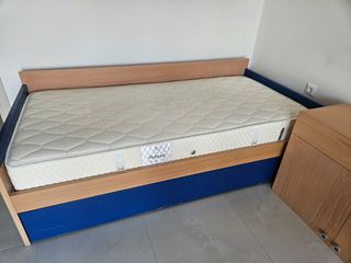 Ολόκληρο παιδικό δωμάτιο