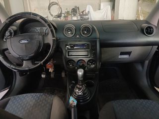 Ford Fiesta 2003