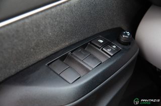 Toyota Yaris Cross 2022 Hybrid Business 1.5i 116HP AUTO ΟΘΟΝΗ NAVI CLIMA EU6-thumb-25