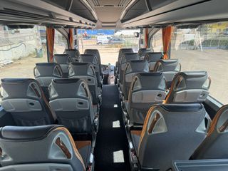 Mercedes-Benz 2014 TRAVEGO 15 RHD-thumb-12