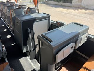 Mercedes-Benz 2014 TRAVEGO 15 RHD-thumb-13