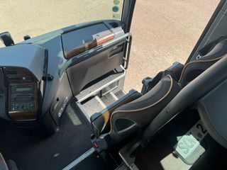 Mercedes-Benz 2014 TRAVEGO 15 RHD-thumb-7