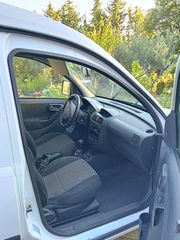 Opel Combo 2009-thumb-8