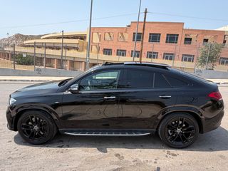 Mercedes-Benz GLE 350 2022 Premium plus • Amg line • Panorama • Plugin hybrid-thumb-3
