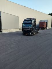 Volvo 2012 FH 16 full air-thumb-4