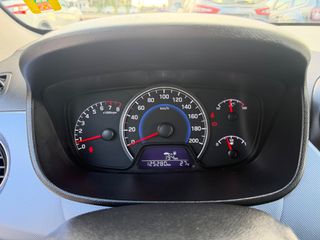 Hyundai i 10 2016 1.2 Full Extra Book Service-thumb-11