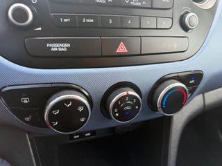 Hyundai i 10 2016 1.2 Full Extra Book Service-thumb-13