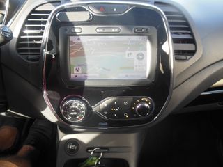 Renault Captur 2017-thumb-5