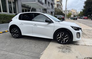 Peugeot 208 2024 1.2 Hybrid 136 ps e-DCS GT-thumb-6
