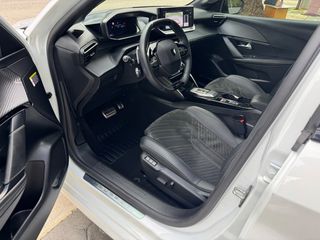 Peugeot 208 2024 1.2 Hybrid 136 ps e-DCS GT-thumb-21