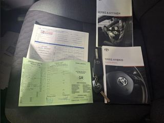 Toyota Yaris 2022 Αγρατζούνιστο-Camera-Clima-Parktronic-Ελληνικό-Ατρακάριστο-thumb-12