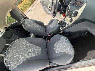 Ford Ka 2014-thumb-20