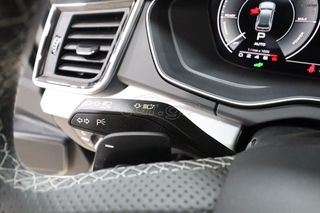 Audi Q5 2023 50 TFSI e PLUG-IN HYBRID S LINE QUATTRO S TRONIC-thumb-17