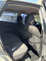 Ford Focus 2005 2005-thumb-12