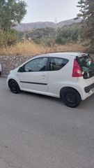 Peugeot 107 2009
