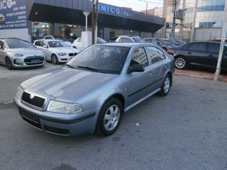 Skoda Octavia 2005-thumb-11