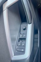 Audi Q3 2023 1o χέρι SPORTBACK Mild Hybrid TFSI Ελληνικό,Εγγύηση!-thumb-25