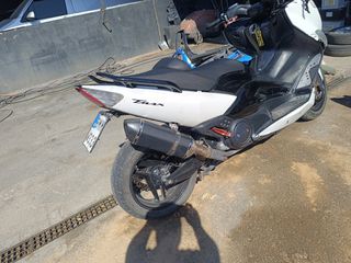 akrapovic.tmax.500.-thumb-1