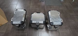 ΒΑΛΙΤΣΕΣ TOPCASE ΓΝΗΣΙΕΣ BMW R1250 R1200-thumb-2