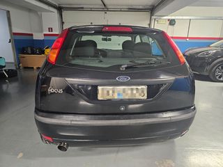 Ford Focus 2003-thumb-7