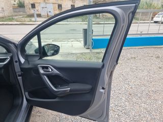 Peugeot 2008 2018 Crossway-thumb-26