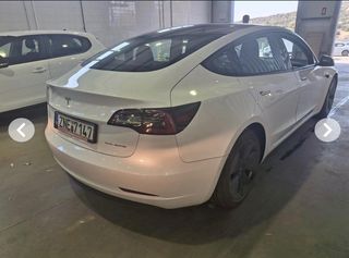 Tesla Model 3 2021 Long Range