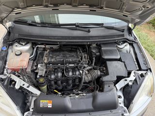 Ford Focus 2007-thumb-4