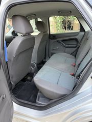 Ford Focus 2007-thumb-9