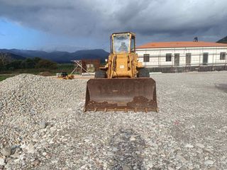Loader With Tires CAT 1983 920