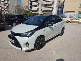 Toyota Yaris 2016 Bi tone