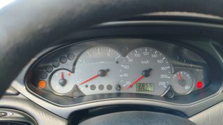 Ford Focus 2002-thumb-10
