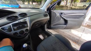Ford Focus 2002-thumb-11