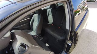 Ford Focus 2002-thumb-18