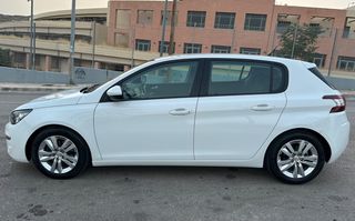 Peugeot 308 2017 1.6 BLUE HDi Active-thumb-2