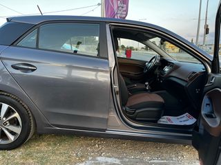 Hyundai i 20 2016 1.0 T-GDİ COMFORT ‘EURO 6..! NAVİ/CAMERA/PARKTRONIC-thumb-47