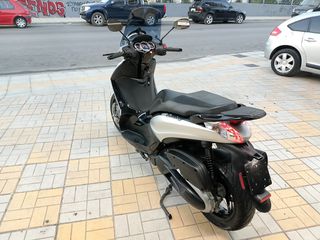 Piaggio Beverly 350 2020-thumb-5