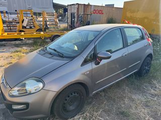 Fiat Punto Evo 2010 Τρακαρισμένο Εμπρός Δεξιά για ανταλλακτικά ή κυκλοφορία!!!-thumb-3